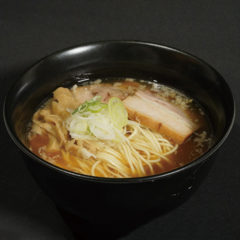 背脂醤油ラーメン